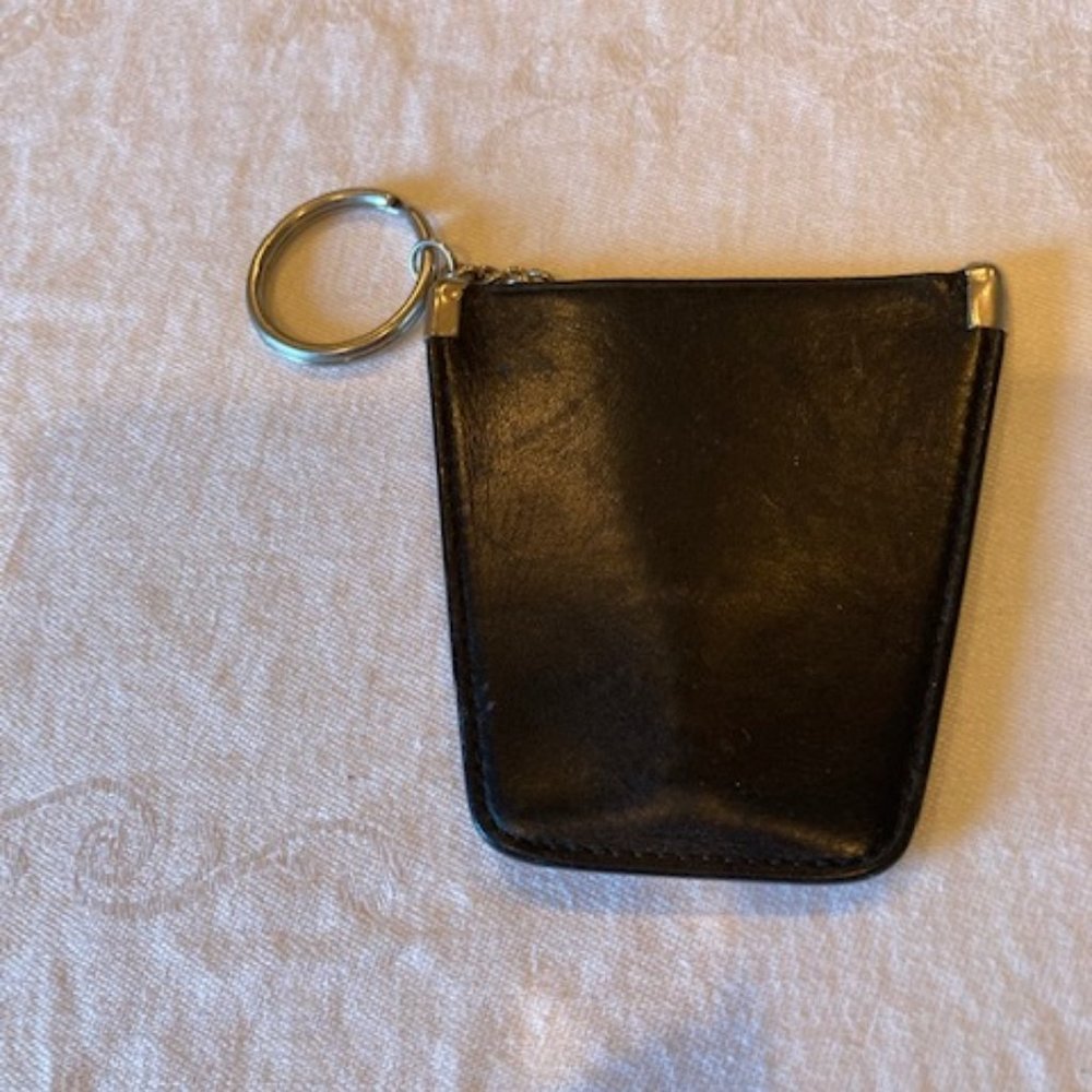 Vintage Coach Squeeze Key Case